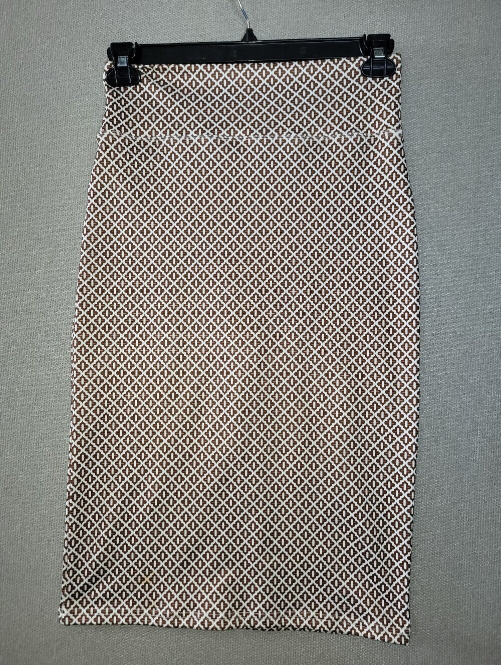Soho Lady Size PM Beige and Brown Geo-Print Pencil Skirt